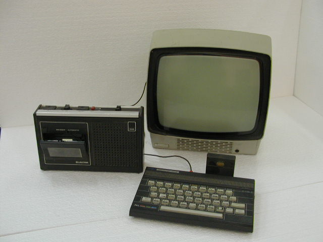 Sprzęt bliski mojemu zestawowi A.D. 1989: Timex 2048 - klon ZX Spectrum 48